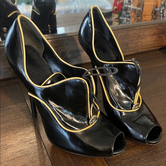 Gucci heels 9 B - Picture 2 of 11